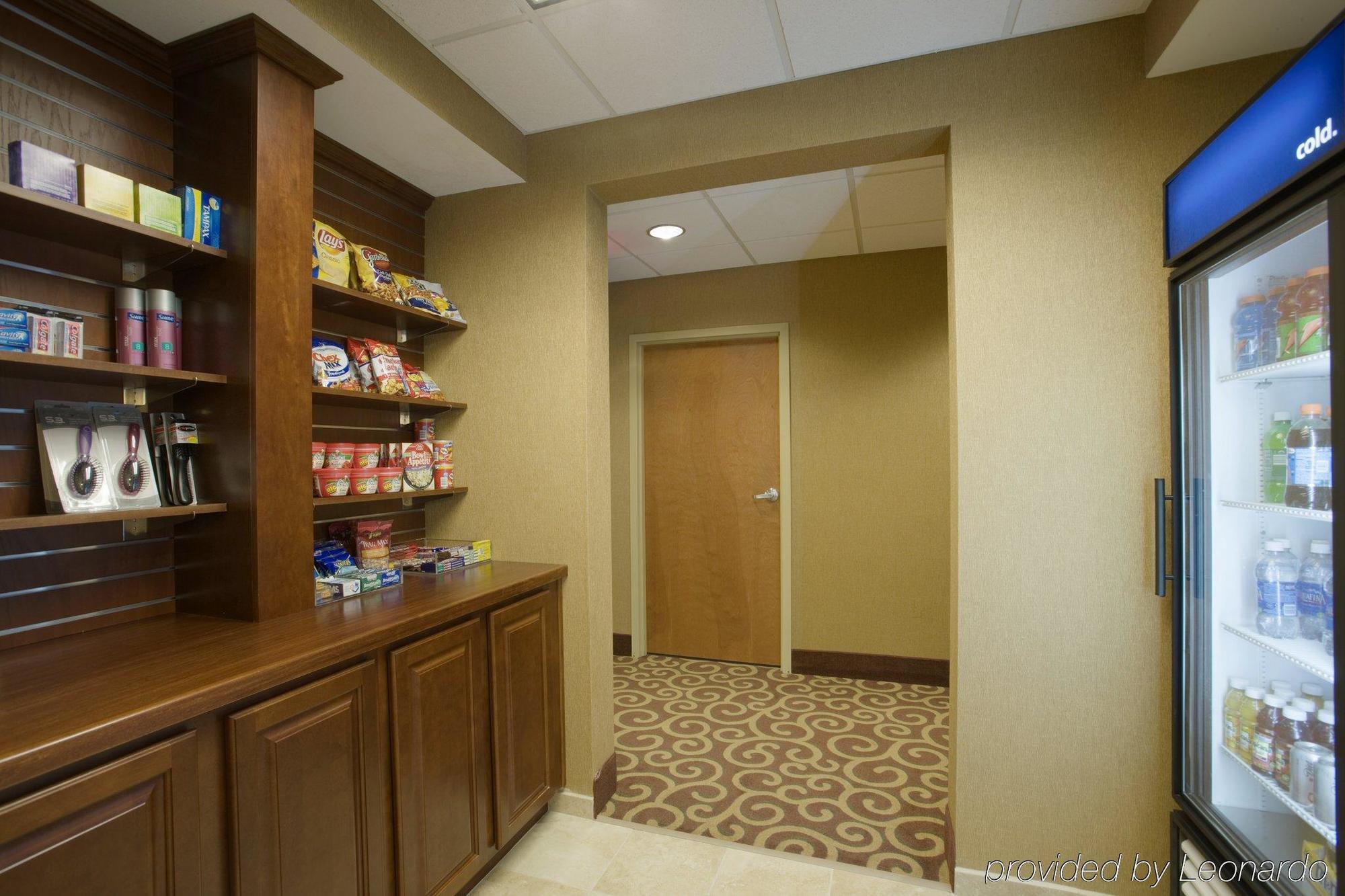 Hampton Inn Goshen Interior photo